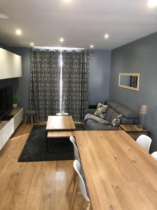Ferienwohnung Cosy 3 Pieces En Face De La Gare Rambouillet Exterior foto